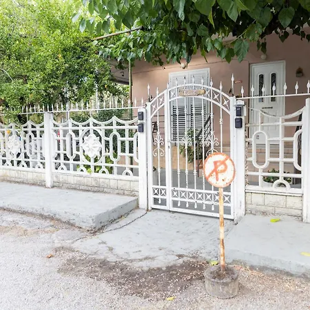 Apartment Apartment's Eleni *