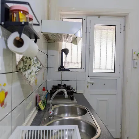 Apartment's Eleni * Kamena Vourla