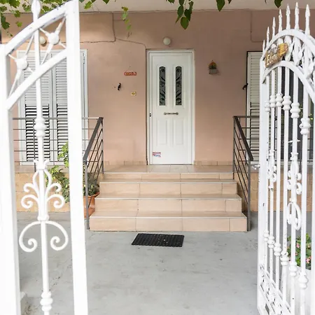 Apartment's Eleni Appartamento