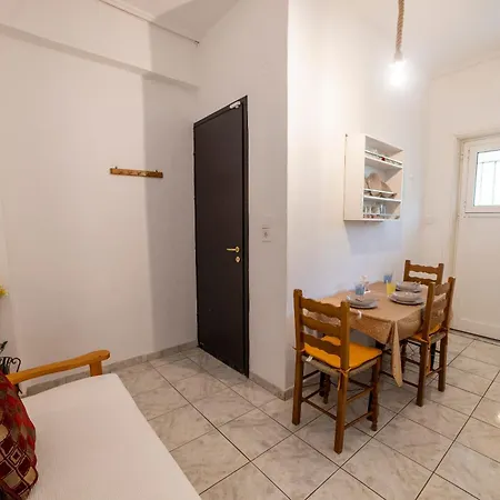 Apartment's Eleni *